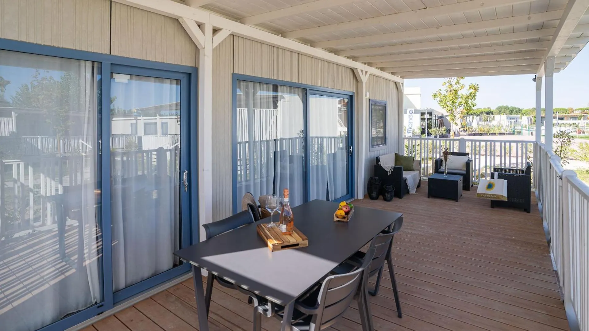 Club Del Sole Romagna Family Resort Riccione 4*,